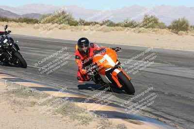 media/Dec-04-2025-Racers Edge (Thu) [[5ebc9f124d]]/3-B Group/7-Session 4 (Turn 10 Inside)/